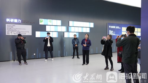 沉浸式體驗(yàn)棗莊鋰電產(chǎn)業(yè)發(fā)展現(xiàn)狀 走進(jìn)國家鋰電池產(chǎn)品質(zhì)量檢驗(yàn)檢測(cè)中心 山東精工電子